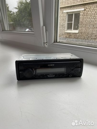 Автомагнитола sony DSX-A210UI