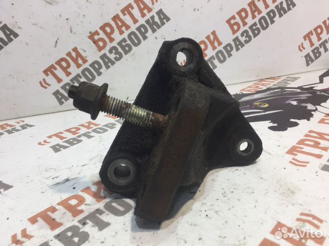 Форд Транзит Кронштейн навесного оборудования