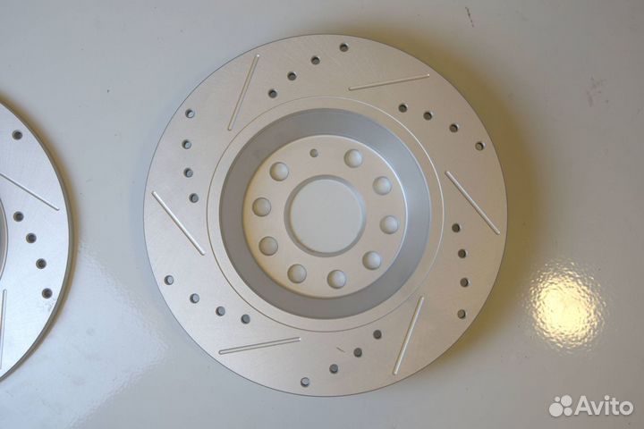 Задний тормозной диск PowerStop на VAG