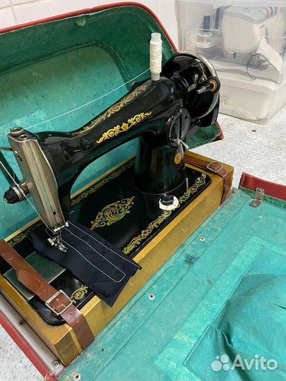 Швейная машинка подольск 2м