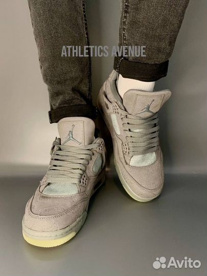 Кроссовки Nike Air Jordan 4 Retro Kaws