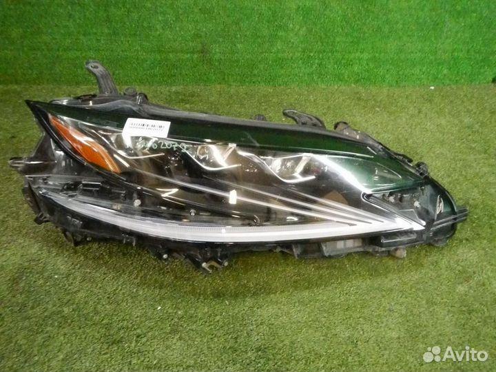 Фара правая Lexus LS350/LS500