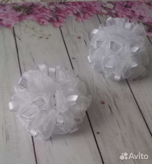 Школьные бантики