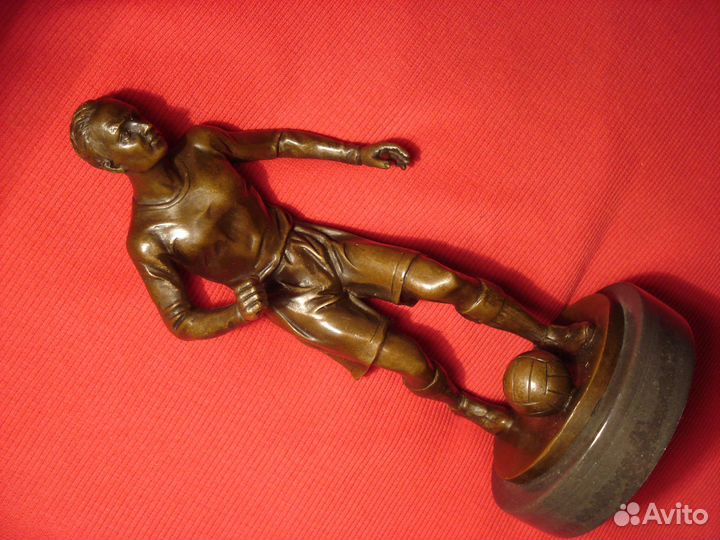 Статуэтка СССР Футболист Бронза 1967 Футбол Игра