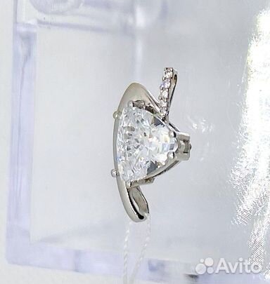 Подвеска с синтетическим камнем Золото