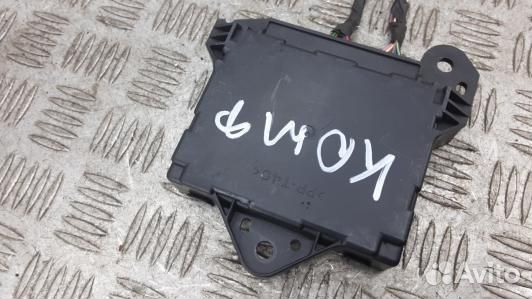 Блок комфорта toyota prius XW20 (DNI04M302)