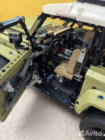 Lego technic Land Rover Defender (в сборе)