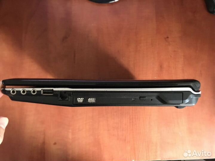 Ноутбук i3 4 ядра, 4 гига, акк 60 мин