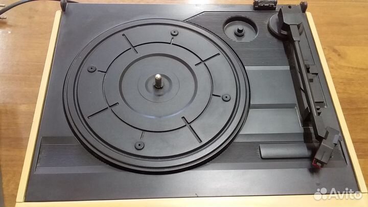 Проигрыватель винила