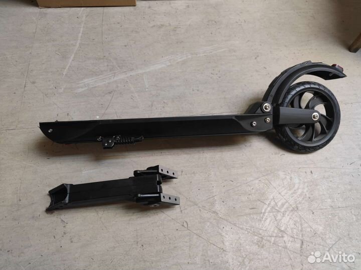 Вся задняя часть от самоката kugoo s3