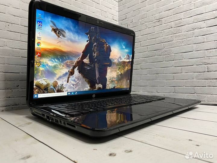 Быстрый ноутбук HP 17.3 / SSD