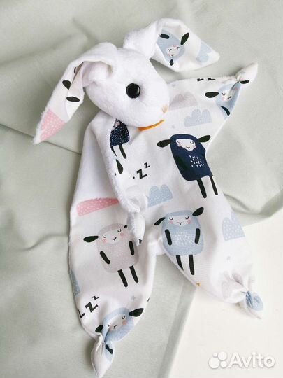 Игрушка комфортер заяц