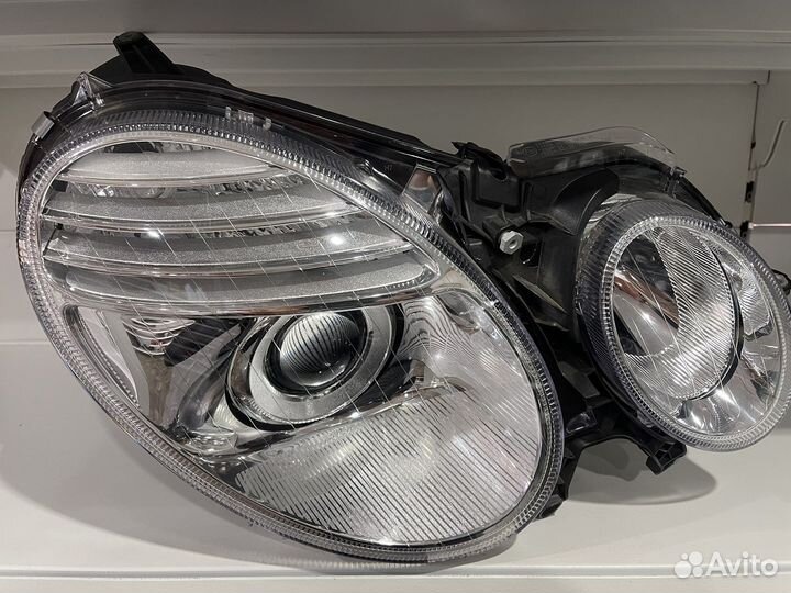 Фара Мерседес е211 W211 ресталинг правая
