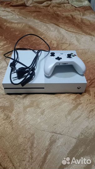 Xbox One s