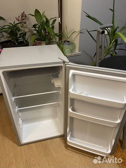 Минихолодильник