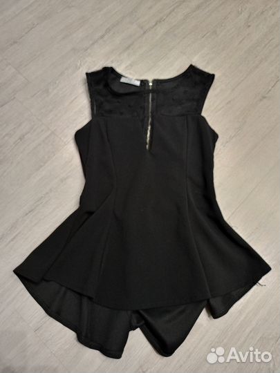 Укороченная блузка