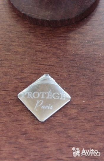 Держатель для книг 