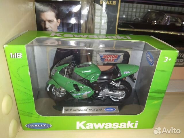 1:18 модели Мерсы, мото и другие