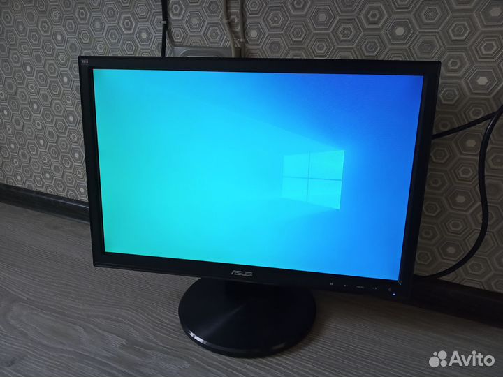 Мониторы 19 дюймов