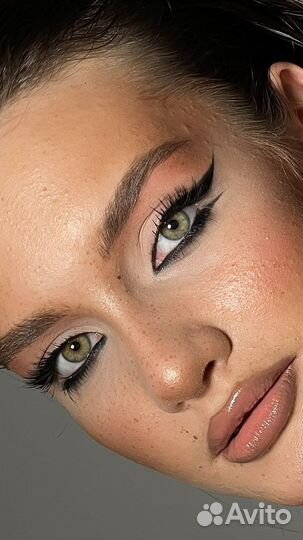 Визажист Свадебный стилист