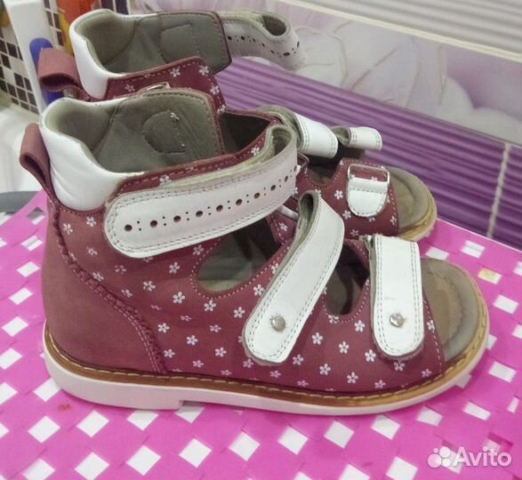 Босоножки woopy