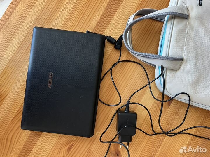 Ноутбук asus