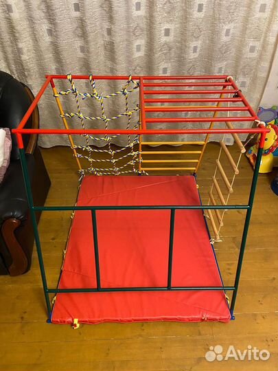 Шведская стенка для детей 