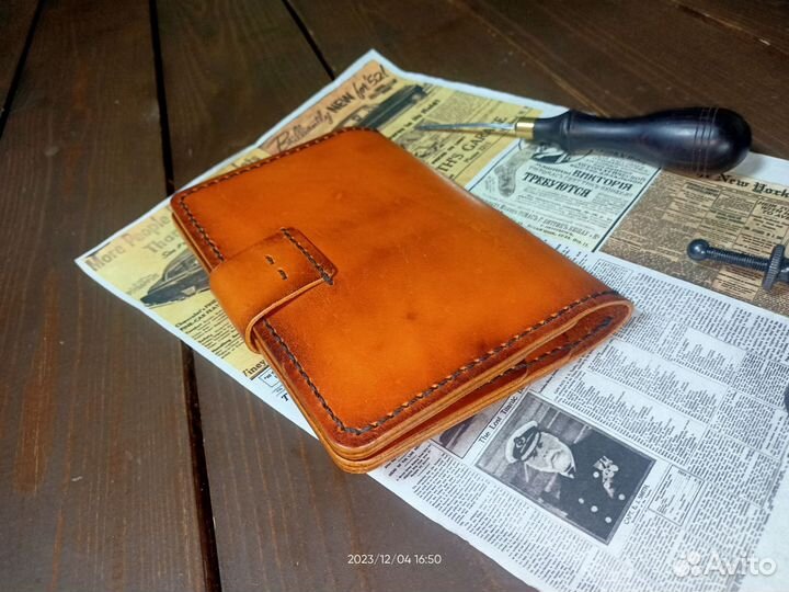 Докхолдер из натуральной кожи