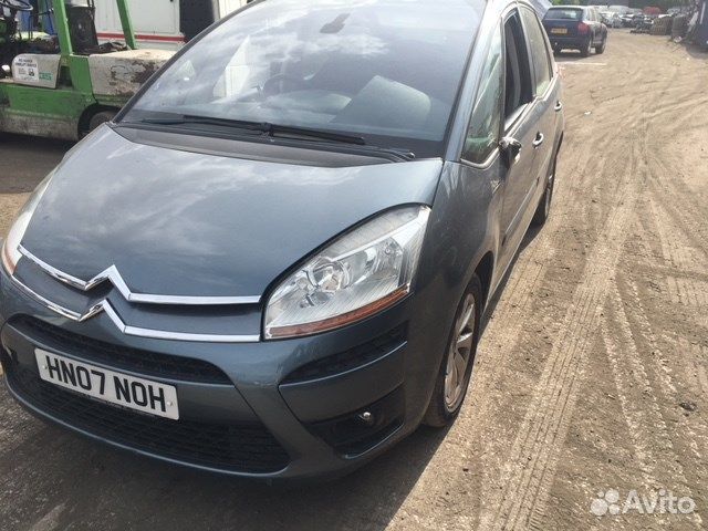 Разбор на запчасти Citroen C4 Picasso 2006-2013