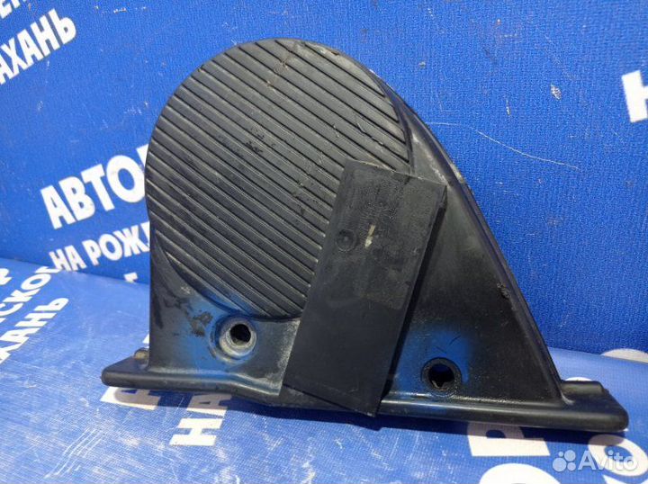 Кожух ремня грм Honda Vigor седан G25A 1995