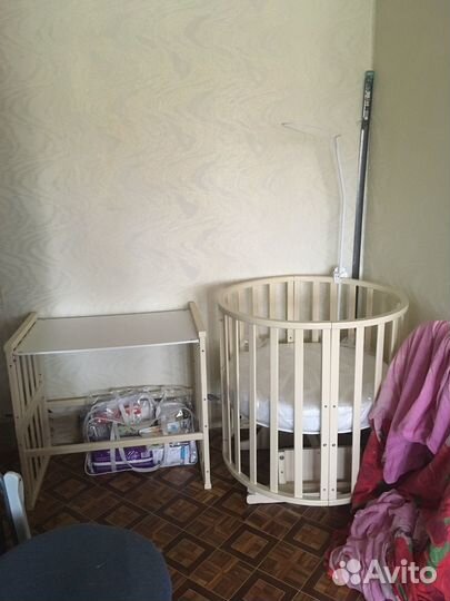 Круглая кроватка-маятник 9 в 1