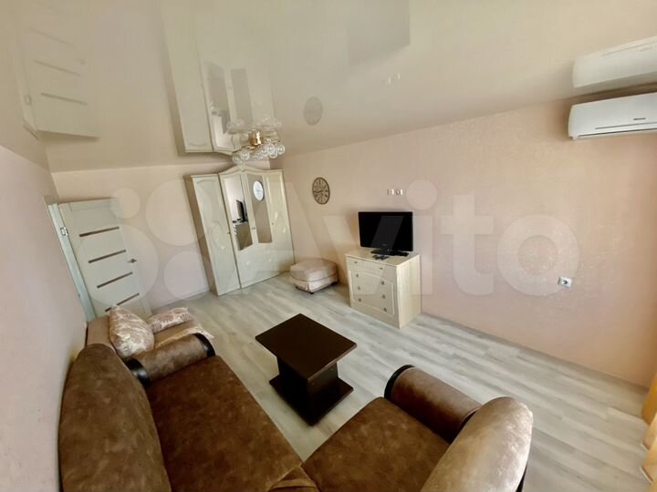 2-к. квартира, 55 м², 8/9 эт.