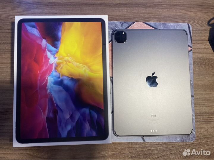 iPad pro 11 2020 128 GB Wi-Fi+Cellural
