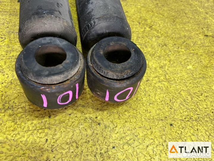 Амортизатор задний toyota hiace