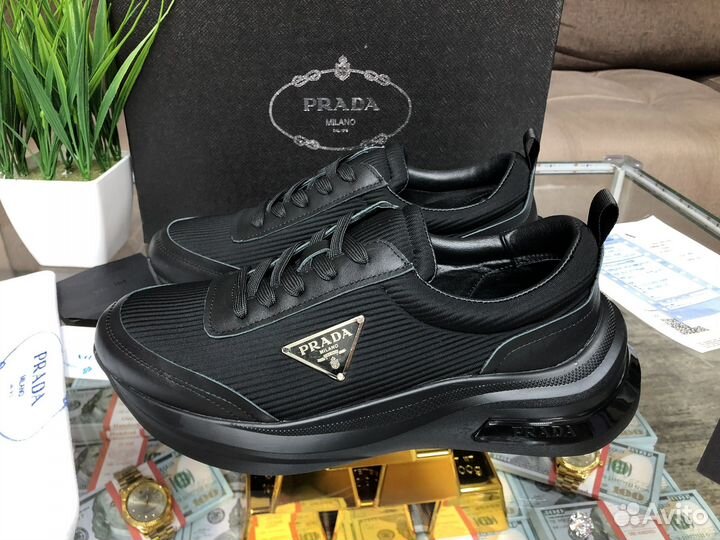 Кроссовки Prada