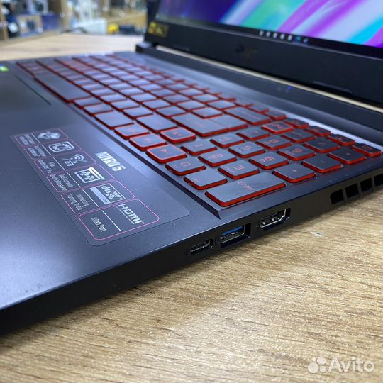 Игровой ноутбук Ноутбук Acer Nitro 5 AN515-57-548J
