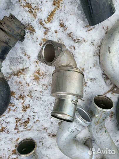 Патрубок интеркулера гофра датчик Genesis G80 2.0T