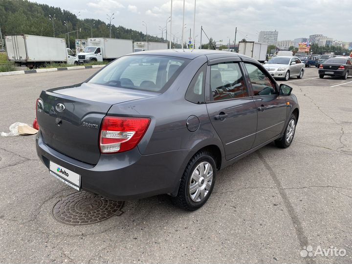 LADA Granta 1.6 МТ, 2015, 35 000 км