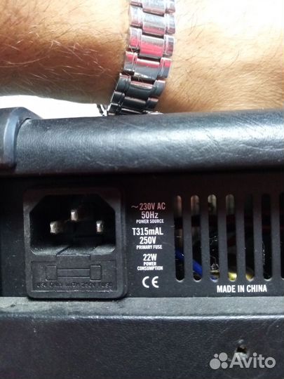 Гитарный комбоусилитель