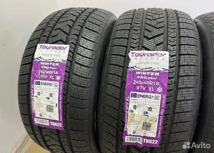 Tourador Winter Pro TSU1 245/40 R18 и 265/35 R18 29U