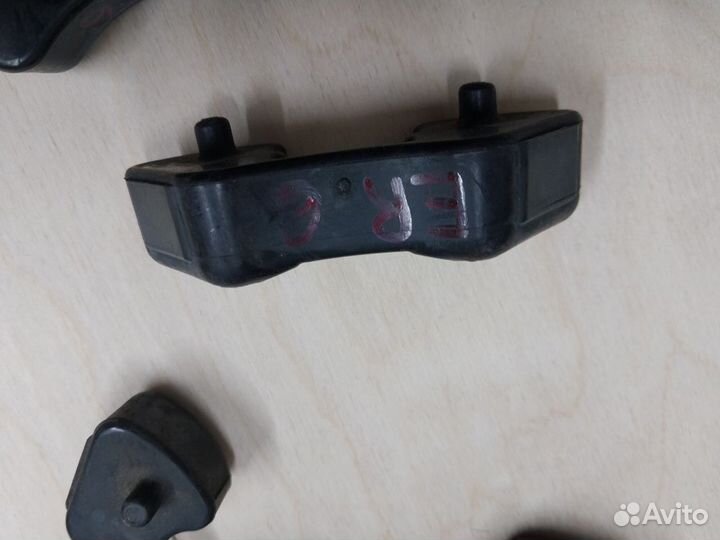 Kawasaki ER6 демпферы заднего колеса