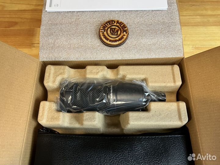 Audio-Technica AT2035 в Наличии