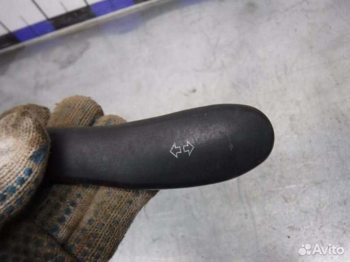 Переключатель поворотов Лада Калина 21114 2007