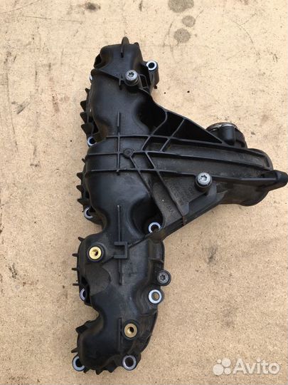 Впускной коллектор VAG 2.0 TDI 03L129711AF