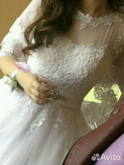 Свадебное платье