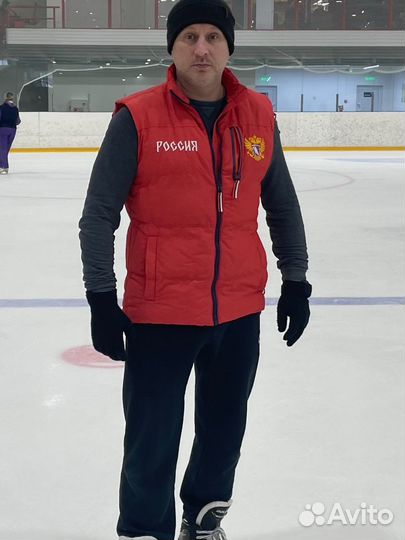 Тренер по хоккею