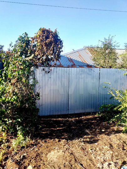 Дом 32,6 м² на участке 6,4 сот.