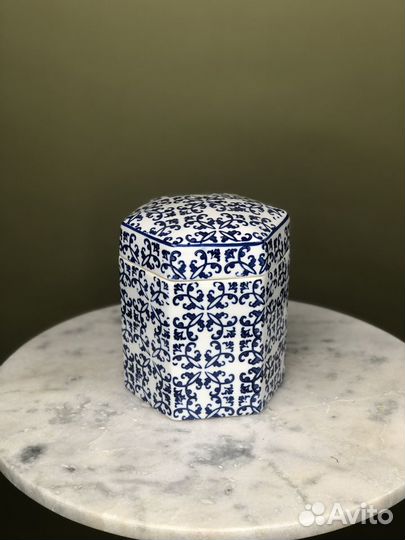 Банка с крышкой фарфор 12,5х12,5х17 wer