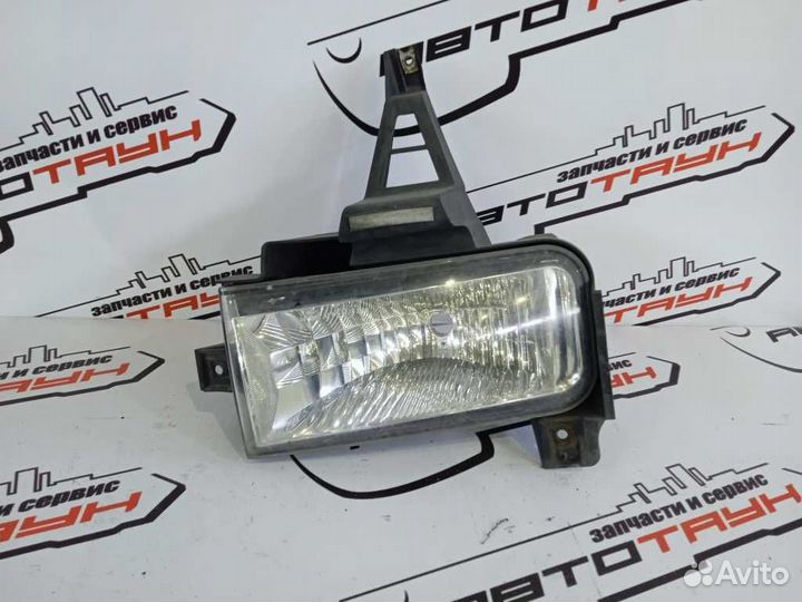 Туманка toyota land cruiser GRJ200 URJ200 URJ202W