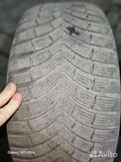 Michelin Latitude X-Ice XI2 255/55 R18